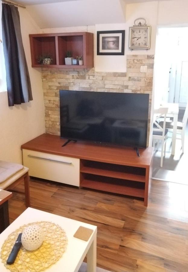 Apartment Bonbon